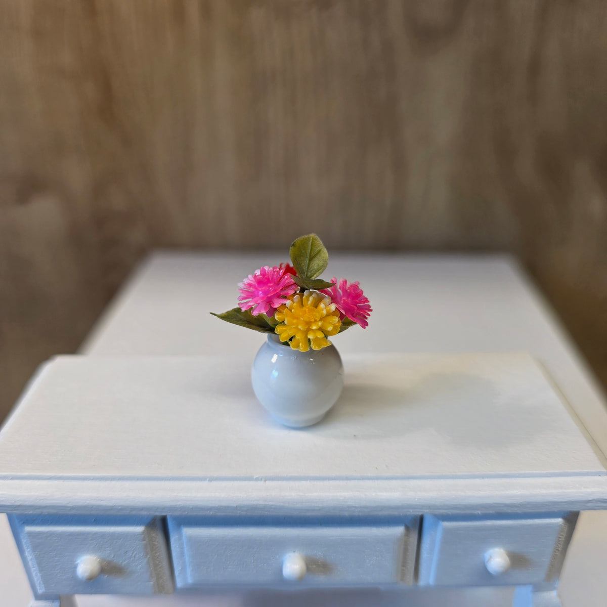 Blommor i vas