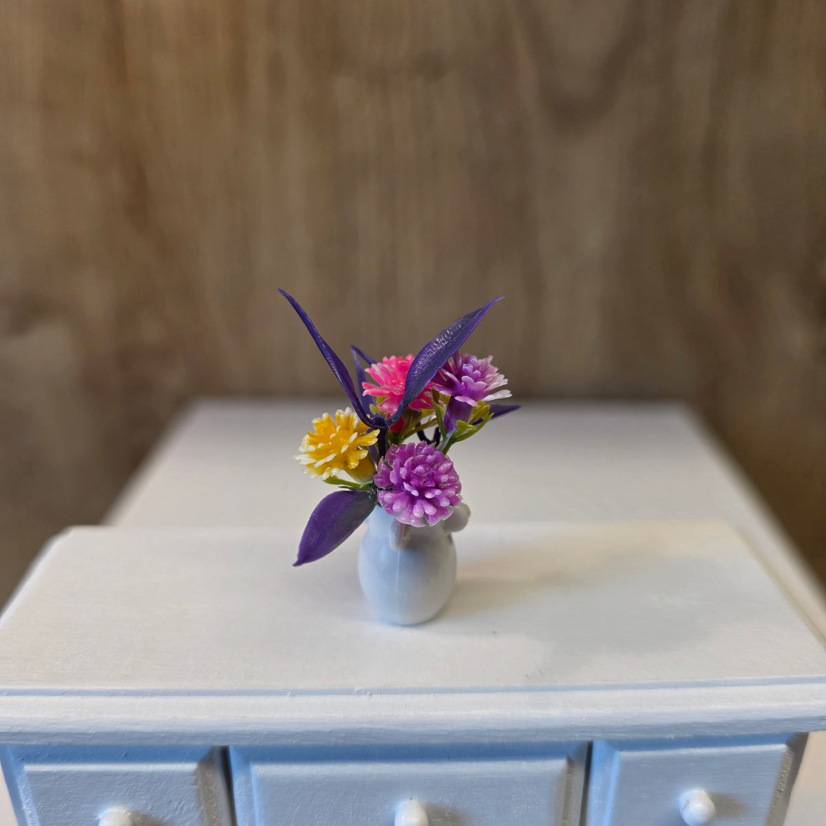 Blommor i vas