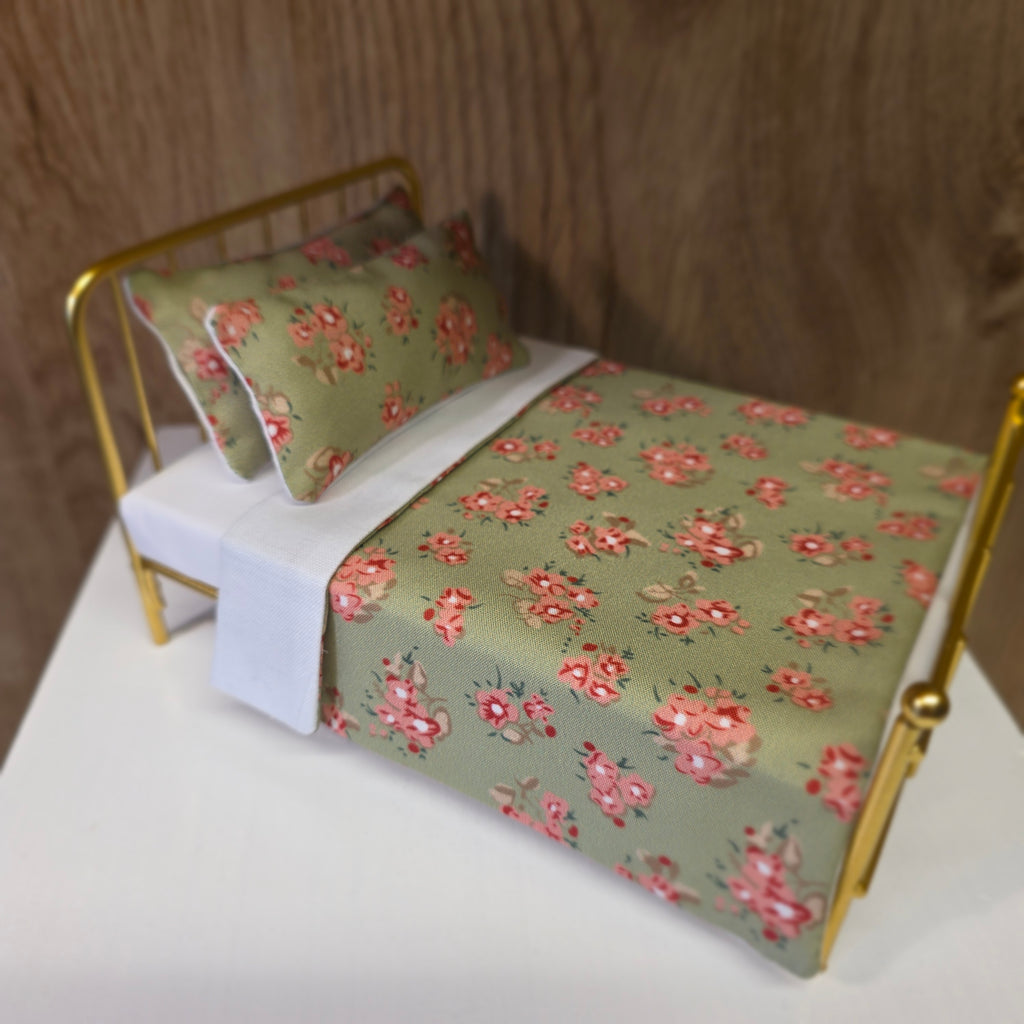 Bed linen, several varieties